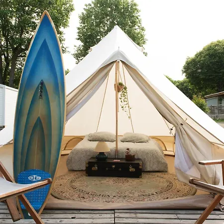 Aparra Surfcamp Ondres