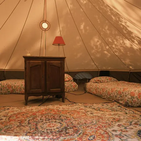Aparra Surfcamp Hostel *