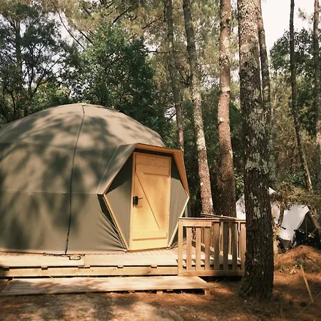 Aparra Surfcamp Hostel Ondres